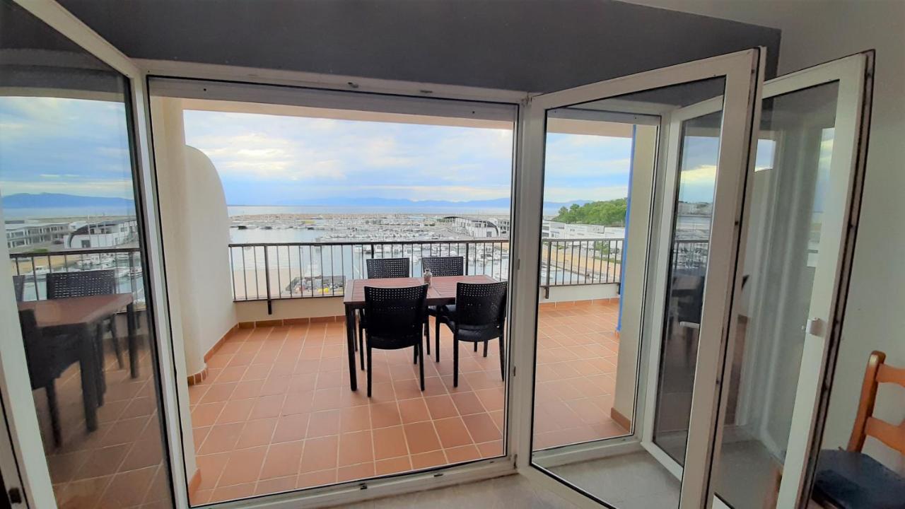 Apartaments Club Nautic L' Escala Zewnętrze zdjęcie