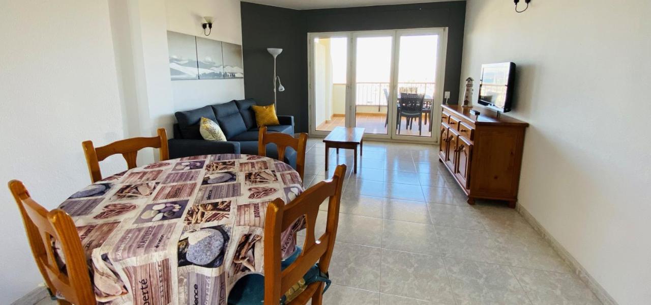 Apartaments Club Nautic L' Escala Zewnętrze zdjęcie